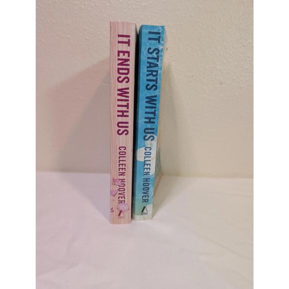 Set of 2 Books: It Ends With Us & It Starts With Us by Colleen Hoover - Picture 3 of 4